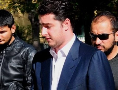 Συνελήφθη πάλι ο Α.Φλώρος της Energa μετά την κατακραυγή - Μεταγωγή στις φυλακές Χαλκίδας (upd)